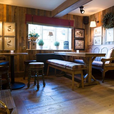 Red Lion Inn Little Budworth Extérieur photo