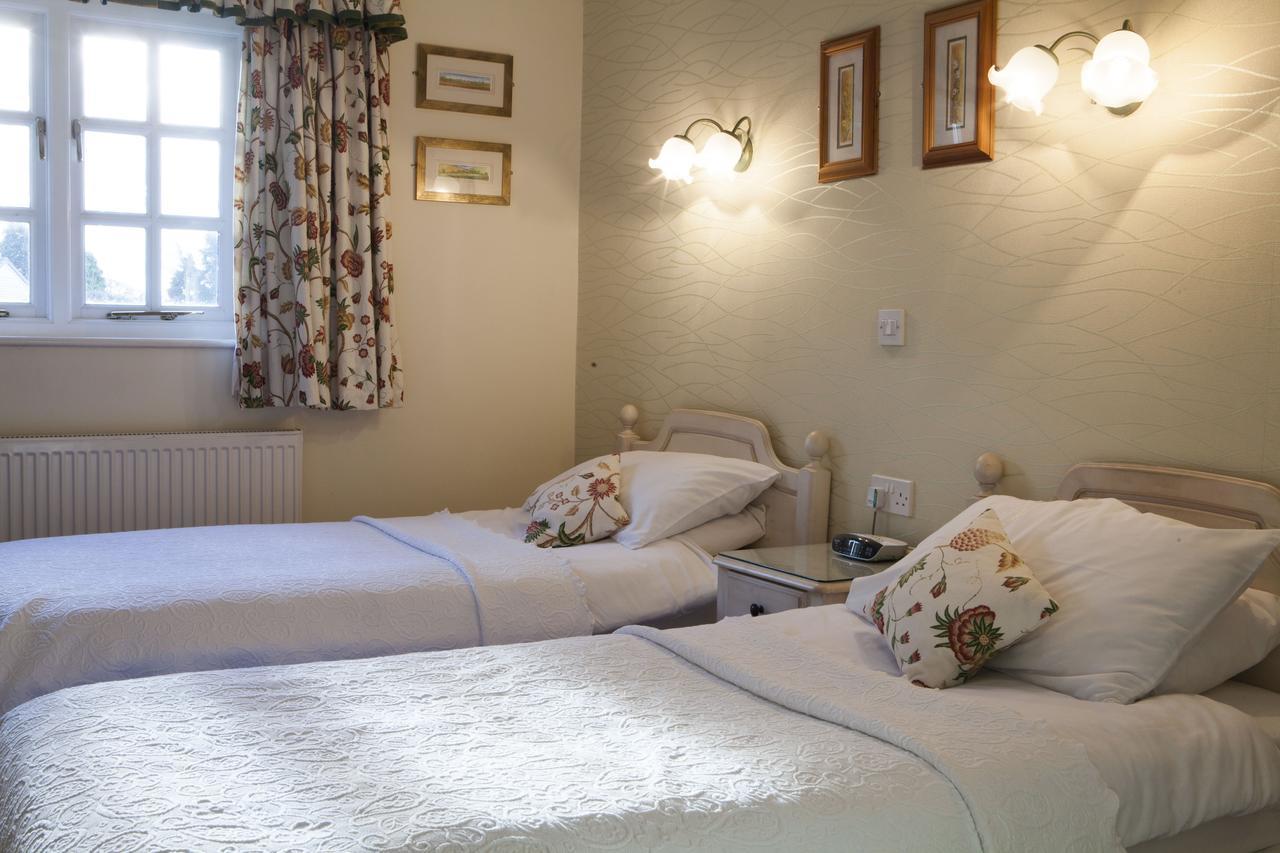 Red Lion Inn Little Budworth Extérieur photo