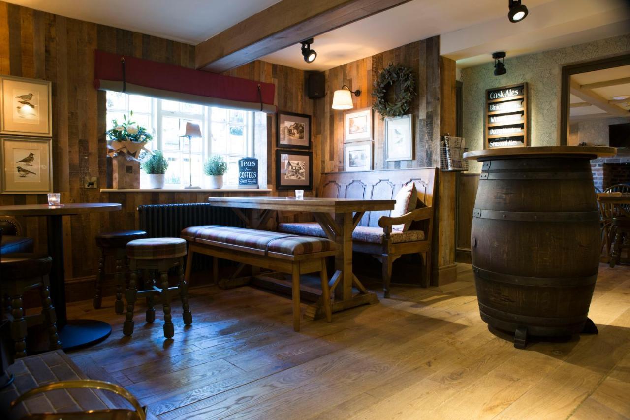 Red Lion Inn Little Budworth Extérieur photo