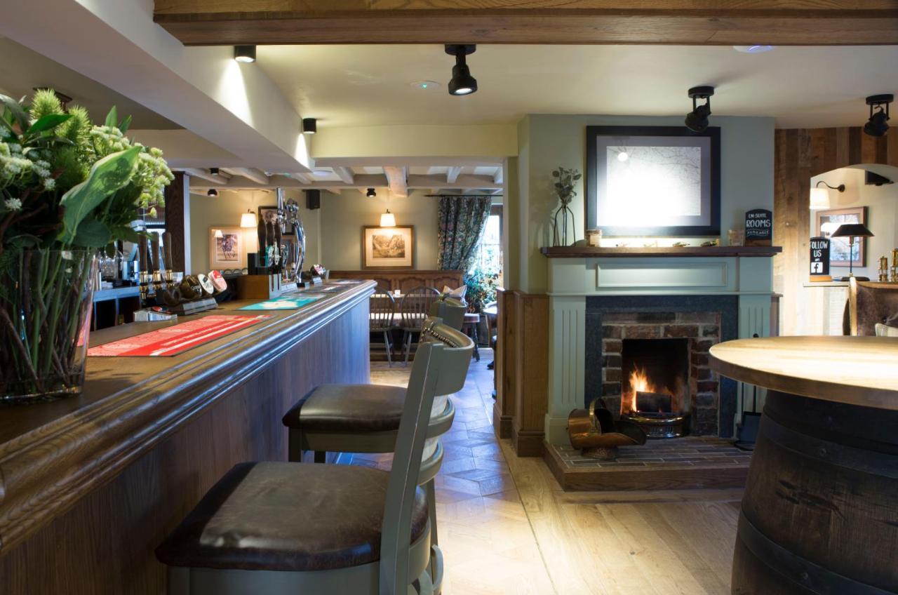 Red Lion Inn Little Budworth Extérieur photo